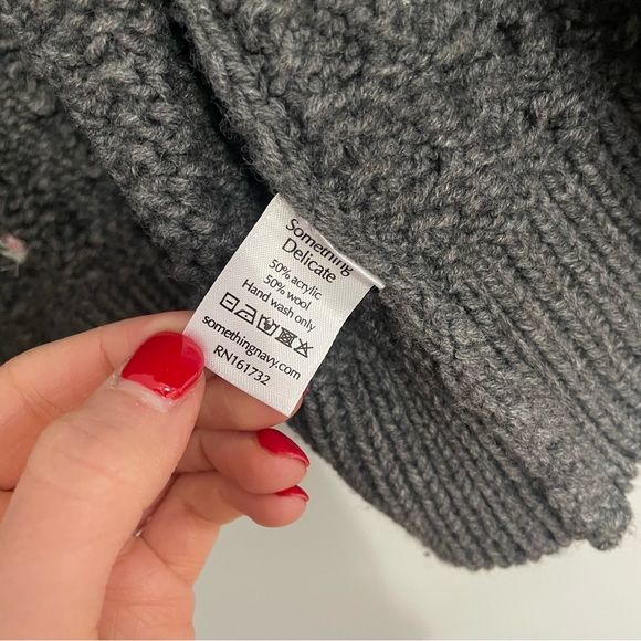 Something Navy Embroidered Cable Knit Cardigan sz XS Grey - Picture 7 of 11